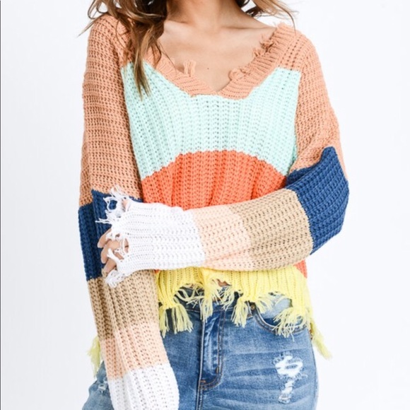 Last 3!!! Color block sweater - Picture 3 of 4